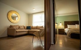 Hotel Omenia